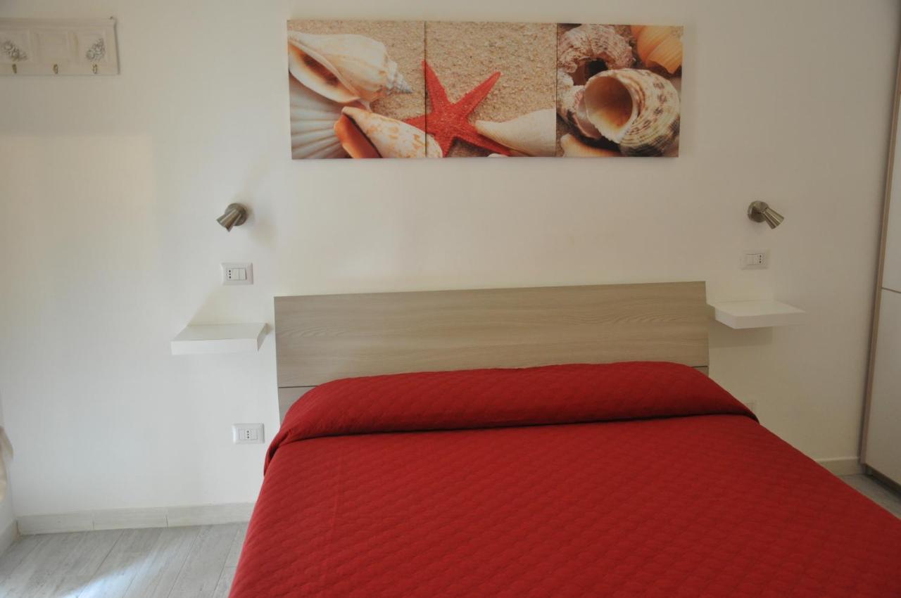 Brezza Di Mare Gaeta B&B Экстерьер фото