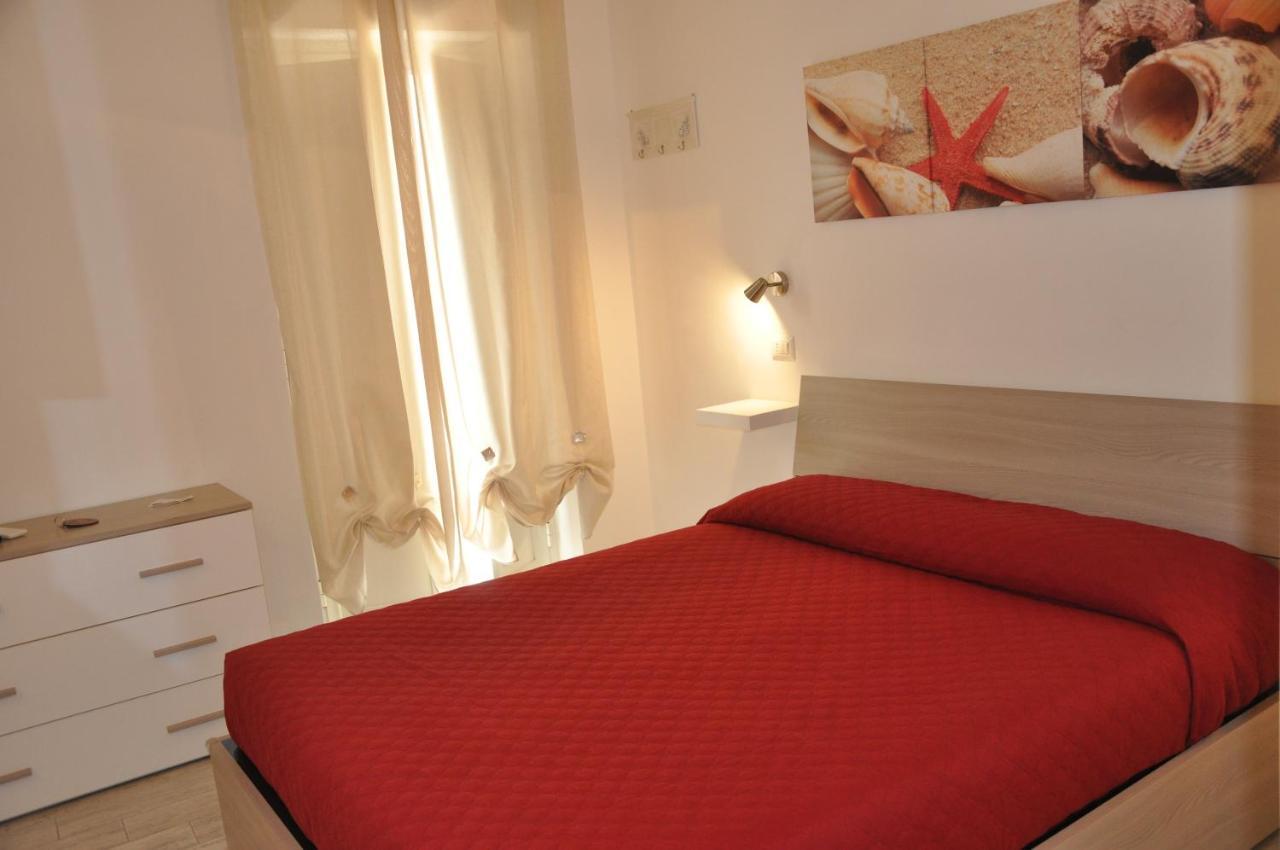 Brezza Di Mare Gaeta B&B Экстерьер фото