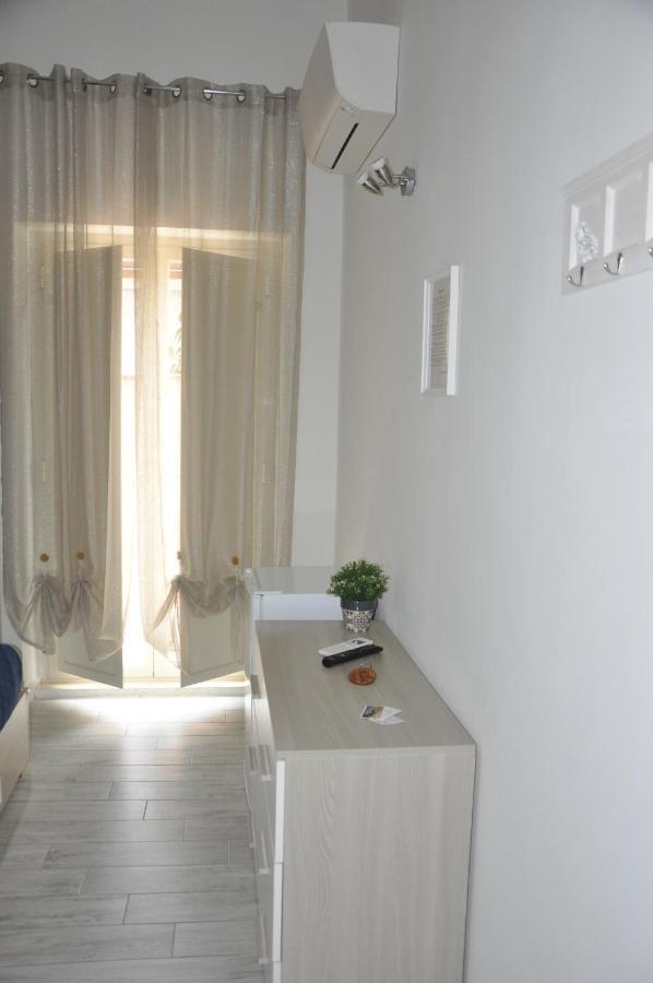 Brezza Di Mare Gaeta B&B Экстерьер фото